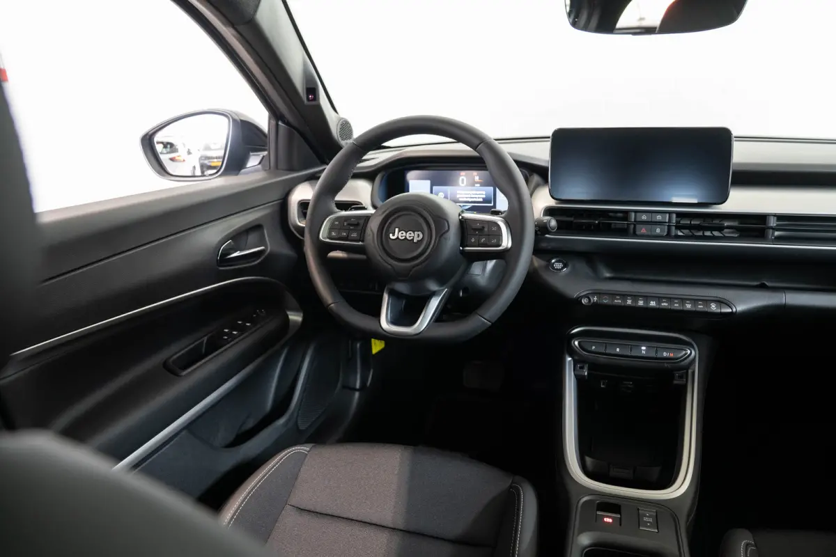 1.2 e-Hybrid Summit | Panoramadak | Elektrische Achterklep | Navigatie | Camera | Apple Carplay & Android Auto |
