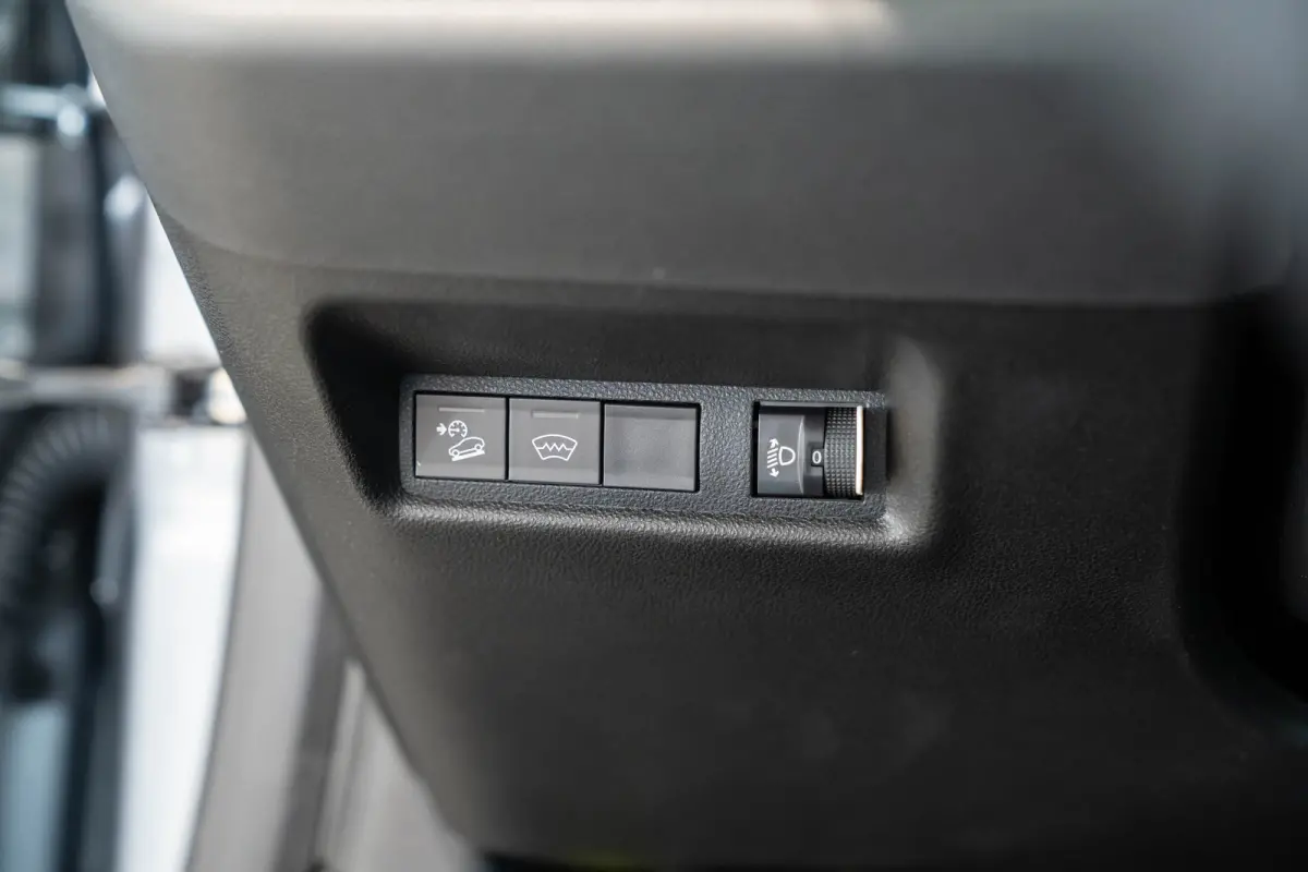 1.2 e-Hybrid Summit | Panoramadak | Elektrische Achterklep | Navigatie | Camera | Apple Carplay & Android Auto |