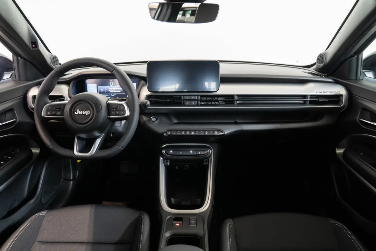 1.2 e-Hybrid Summit | Panoramadak | Elektrische Achterklep | Navigatie | Camera | Apple Carplay & Android Auto |