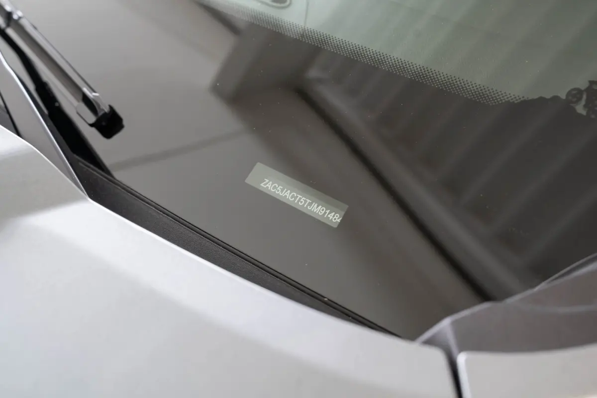 1.2 e-Hybrid Summit | Panoramadak | Elektrische Achterklep | Navigatie | Camera | Apple Carplay & Android Auto |