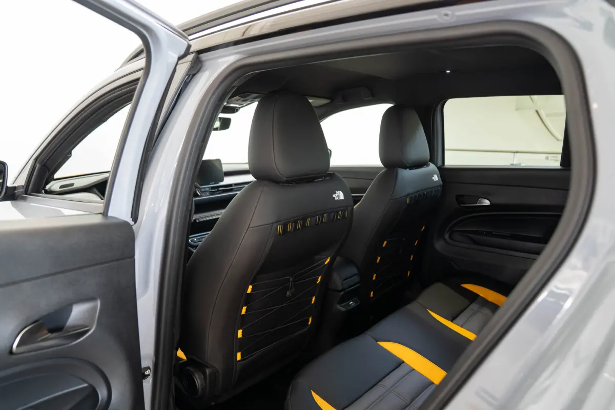 1.2T 4xe The North Face | Tot 8 Jaar Garantie | Camera | Navigatie | Stoelverwarming | Applecarplay & Android Auto | Keyless | Parkeersensoren |
