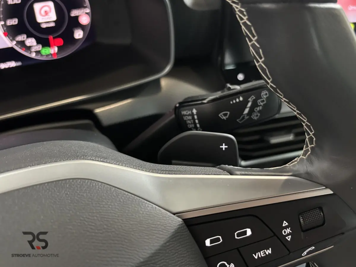 DSG Style Buss Intense | Navi | Virtual | ACC | Camera | PDC | LED | Keyless | CarPlay | Org NL |