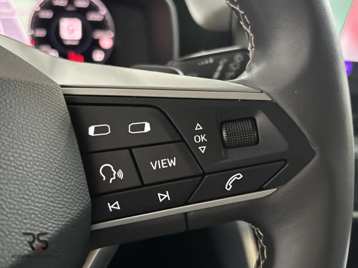 DSG Style Buss Intense | Navi | Virtual | ACC | Camera | PDC | LED | Keyless | CarPlay | Org NL |