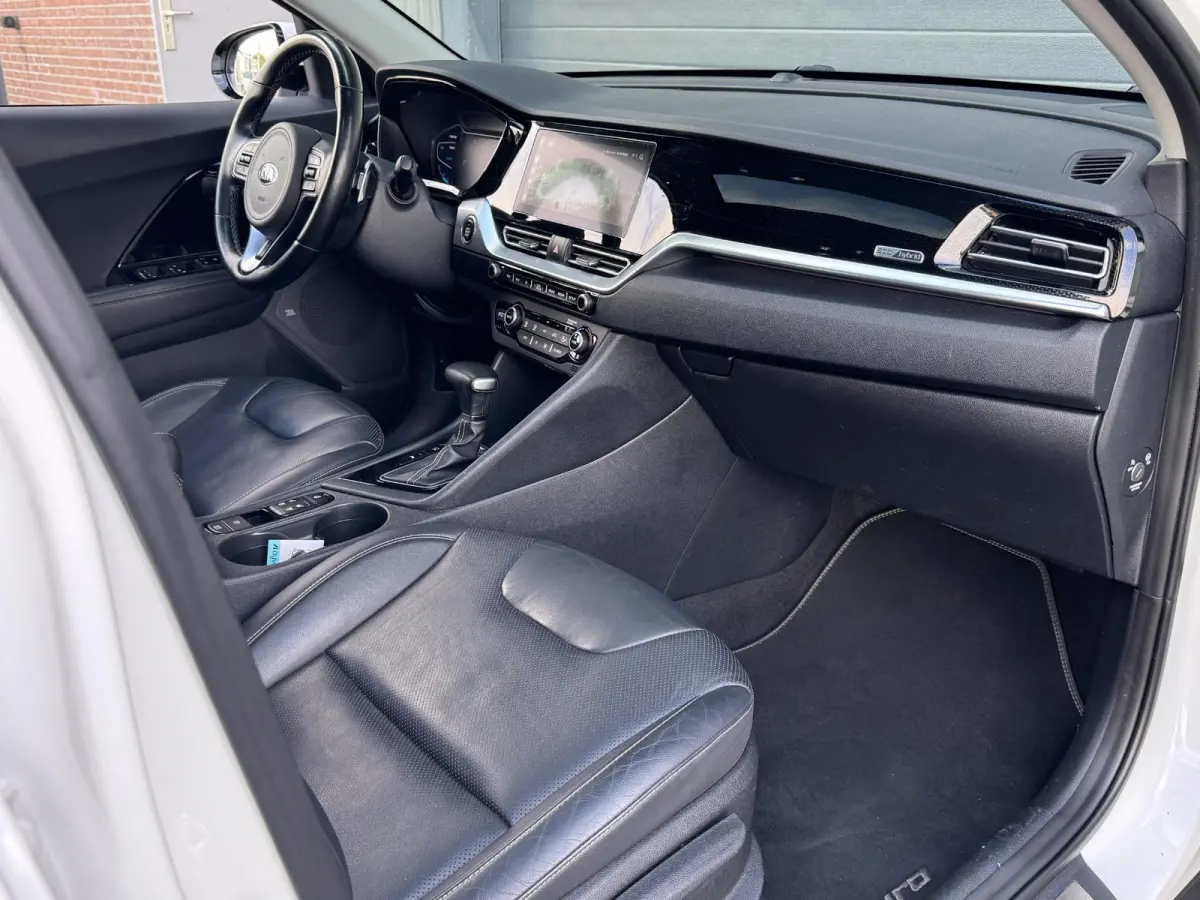 1.6 GDi HYBRID EXECUTIVELINE I AUTOMAAT I TREKHAAK (1300KG) I SCHUIFDAK I NIEUW MODEL