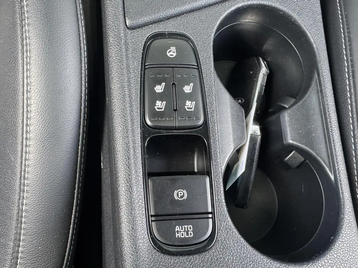 1.6 GDi HYBRID EXECUTIVELINE I AUTOMAAT I TREKHAAK (1300KG) I SCHUIFDAK I NIEUW MODEL