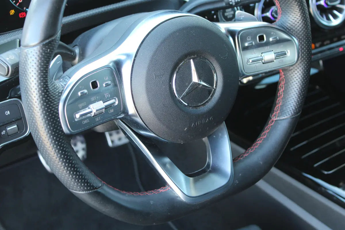 180 AUT7 AMG Line NIGHT PAKKE SFEER KEY-LESS GO