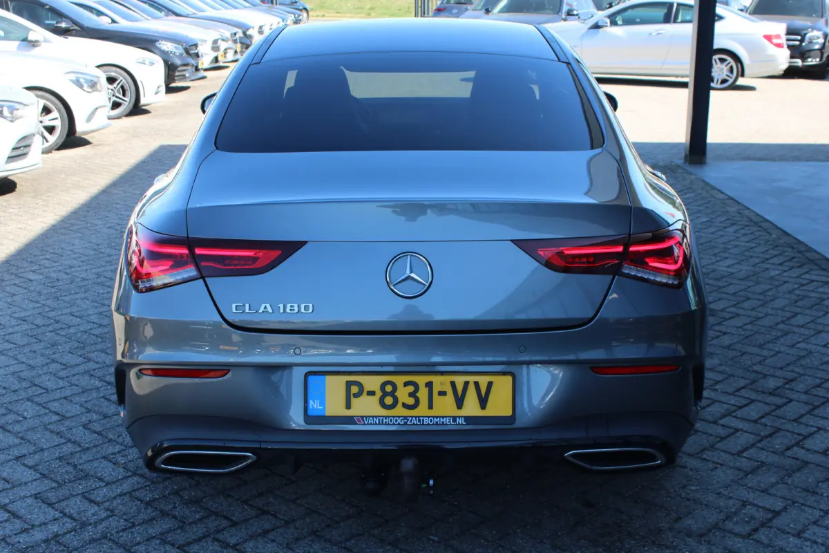 180 AUT7 AMG Line NIGHT PAKKE SFEER KEY-LESS GO