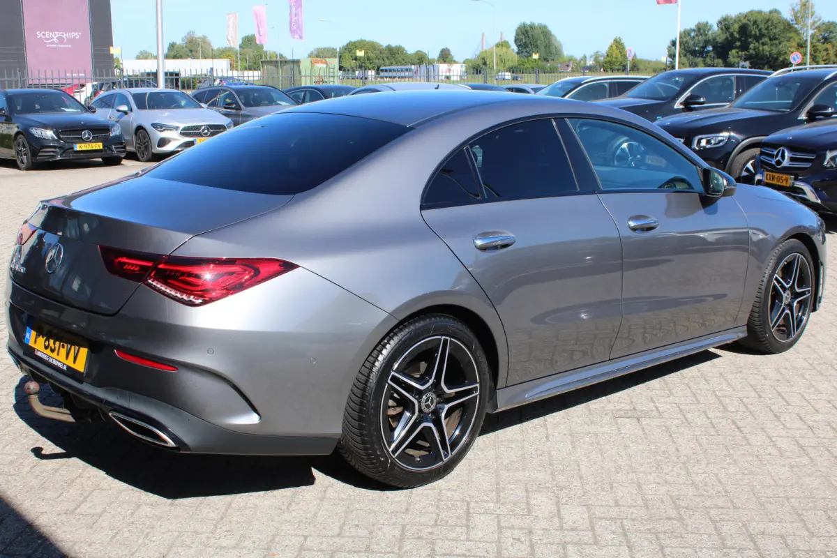 180 AUT7 AMG Line NIGHT PAKKE SFEER KEY-LESS GO