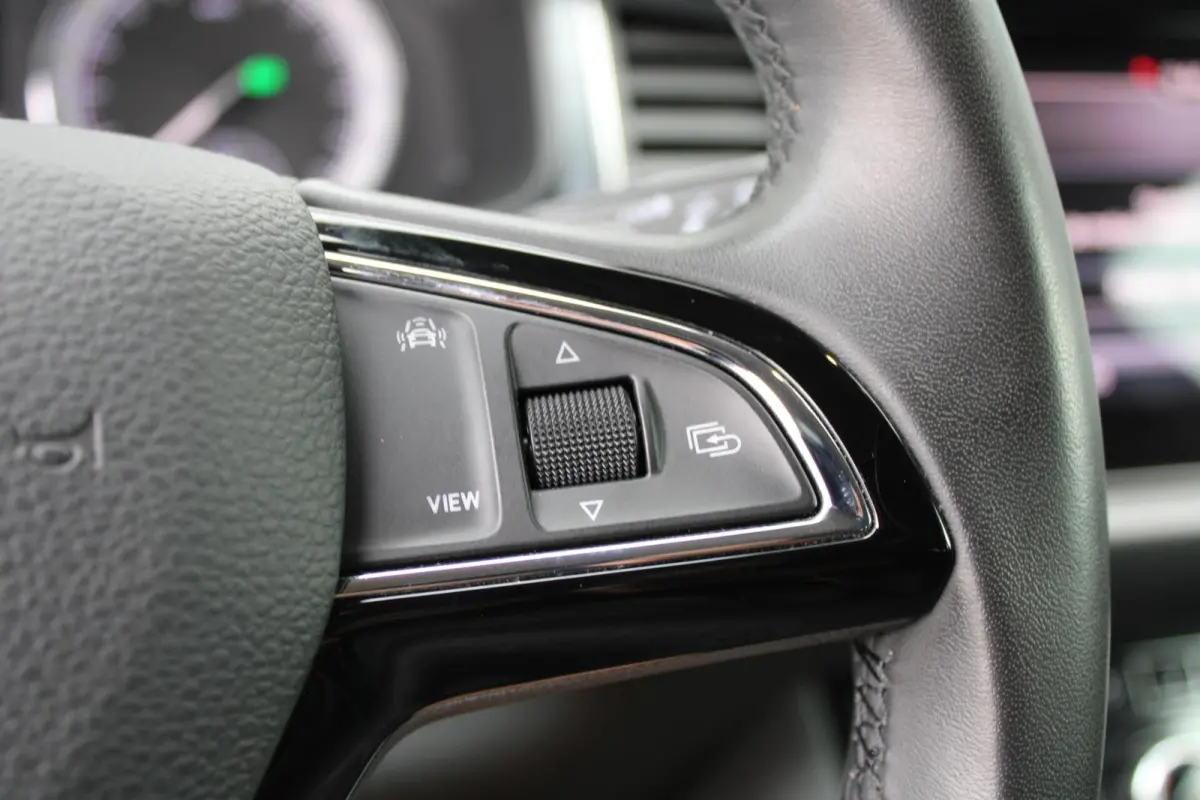 1.5 TSI Limited Business Edition|Automaat|ACC|LED|Trekhaak|Stoelverw|Carplay|DAB