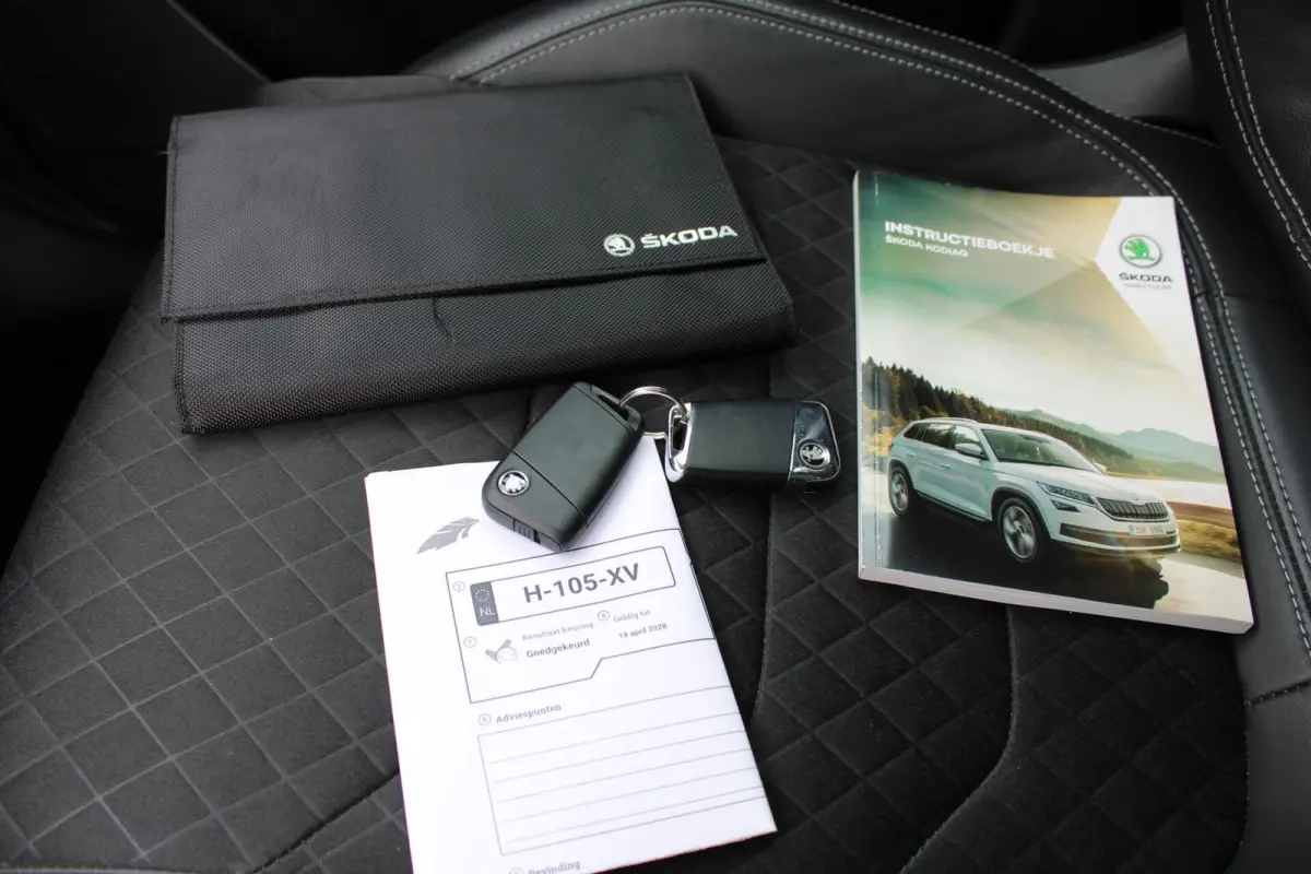 1.5 TSI Limited Business Edition|Automaat|ACC|LED|Trekhaak|Stoelverw|Carplay|DAB