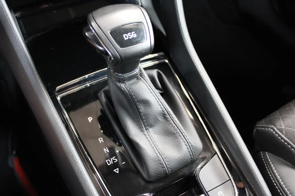 1.5 TSI Limited Business Edition|Automaat|ACC|LED|Trekhaak|Stoelverw|Carplay|DAB