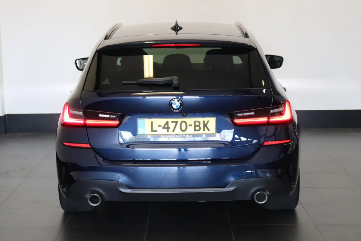 330e xDrive High Executive M-sport | H&K Audio | 360 Camera | ACC | Laser | Trekhaak | €20.900,- incl. BTW