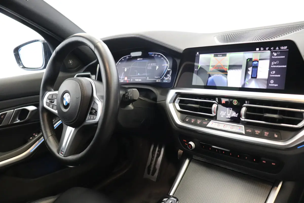 330e xDrive High Executive M-sport | H&K Audio | 360 Camera | ACC | Laser | Trekhaak | €20.900,- incl. BTW