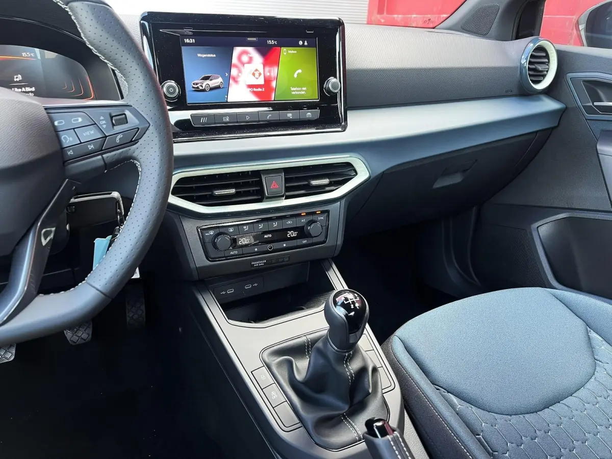 1.0 EcoTSI 95pk Style | Cruise Control | Parkeersensoren
