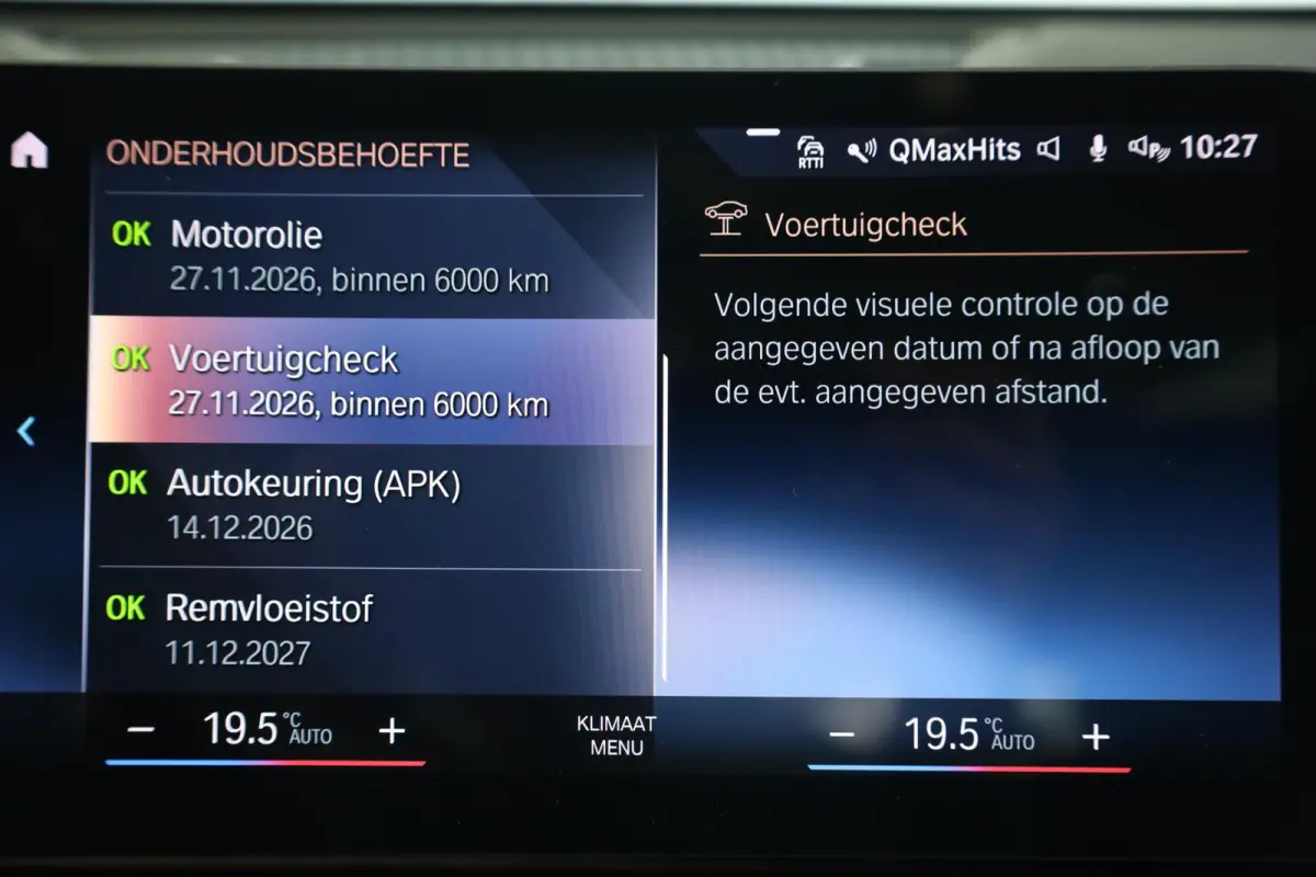 sDrive18i xLine | Panorama dak | Driving Assistant Plus | achteruitrijcamera | afneembare trekhaak | Stoelverwarming