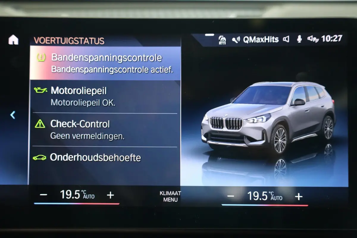 sDrive18i xLine | Panorama dak | Driving Assistant Plus | achteruitrijcamera | afneembare trekhaak | Stoelverwarming
