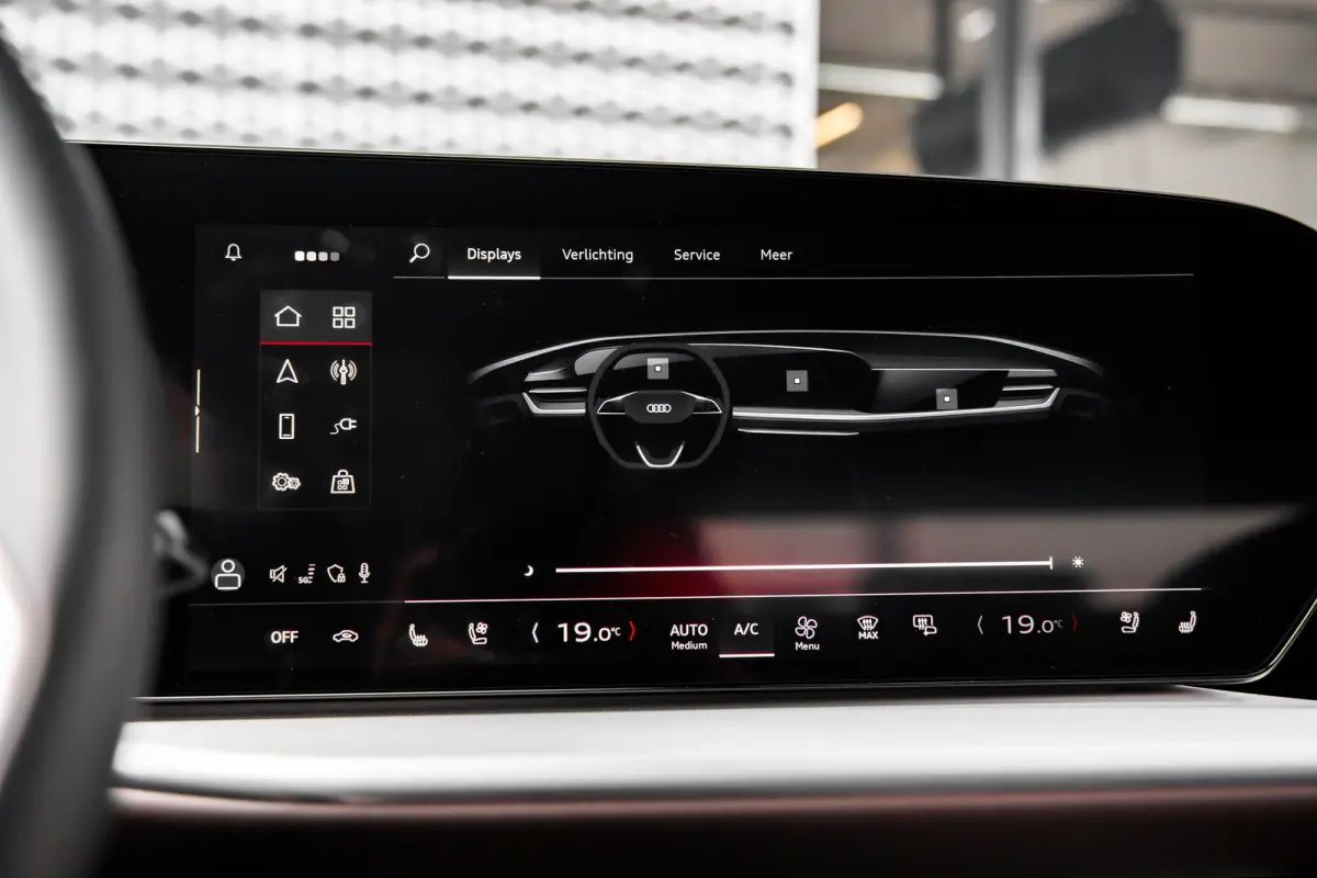 2.0 TFSI e-hybrid quattro S edition | Stoelventilatie | 360 Camera | Memory | Stoelverwarming |