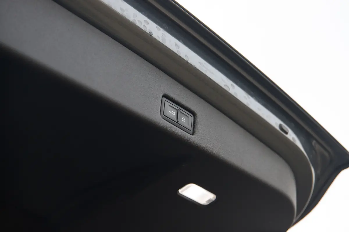 2.0 TFSI e-hybrid quattro S edition | Stoelventilatie | 360 Camera | Memory | Stoelverwarming |