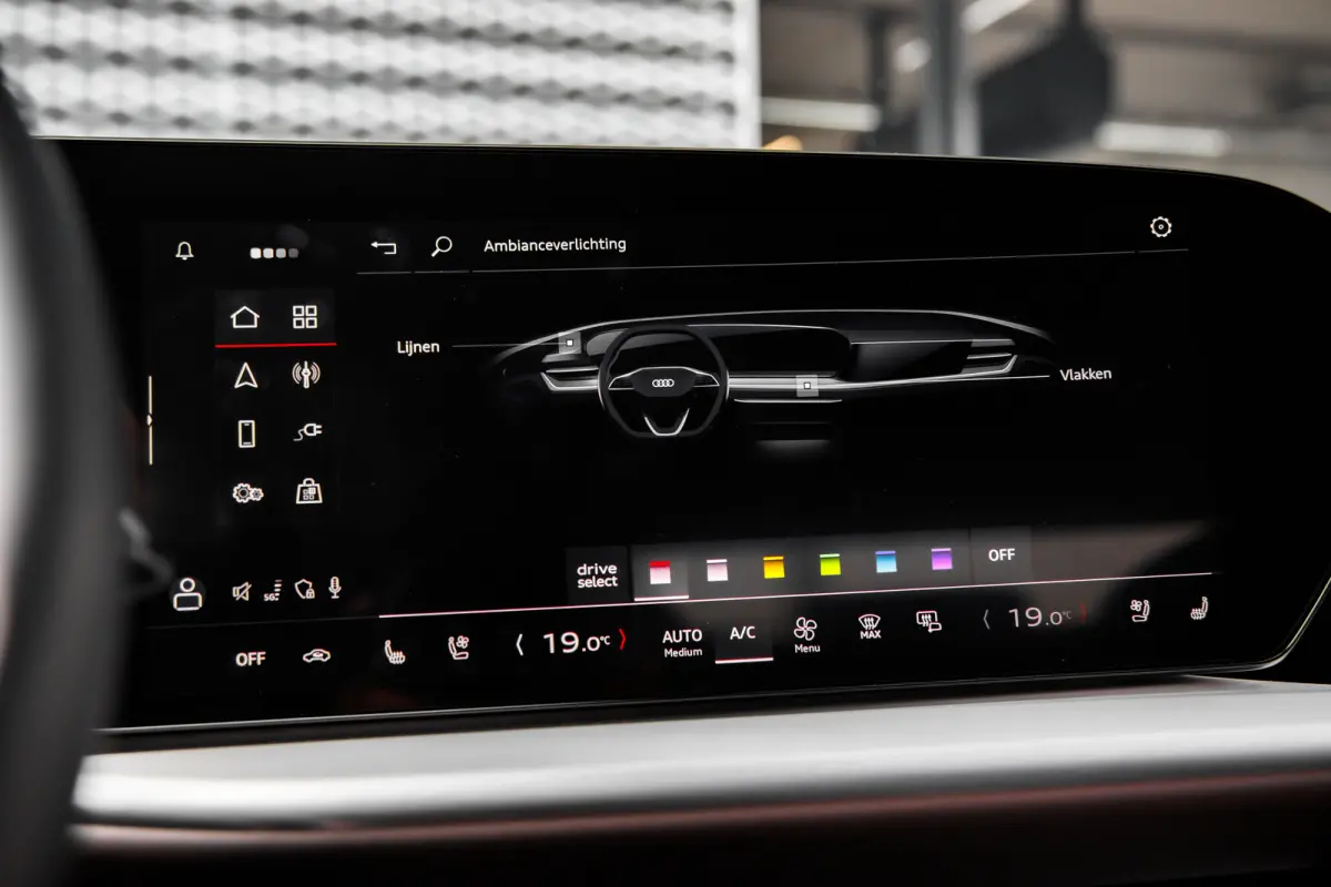 2.0 TFSI e-hybrid quattro S edition | Stoelventilatie | 360 Camera | Memory | Stoelverwarming |