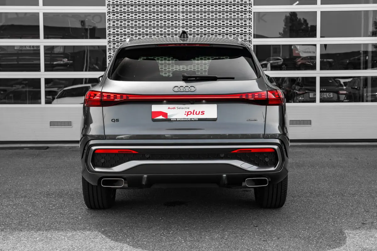 2.0 TFSI e-hybrid quattro S edition | Stoelventilatie | 360 Camera | Memory | Stoelverwarming |