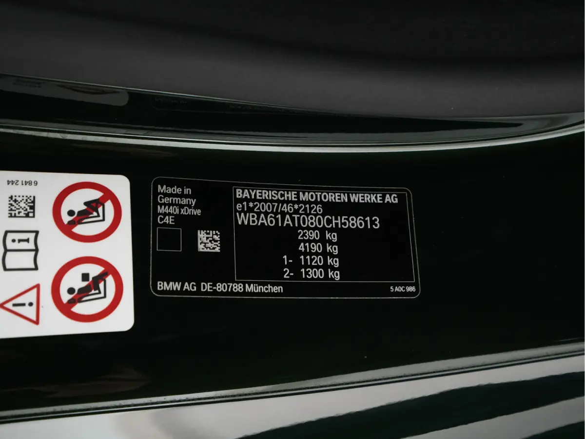 M440i xDrive High Executive (INCL-BTW) *LEATHER | LASER-LED | MEMORY-PACK | DIGI-COCKPIT | KEYLESS | HIFI-SOUND | SHIFTPADDLES | CAMERA | DAB | NAVI-FULLMAP | AMBIENTLIGHT | HEAD-UP | TOWBAR