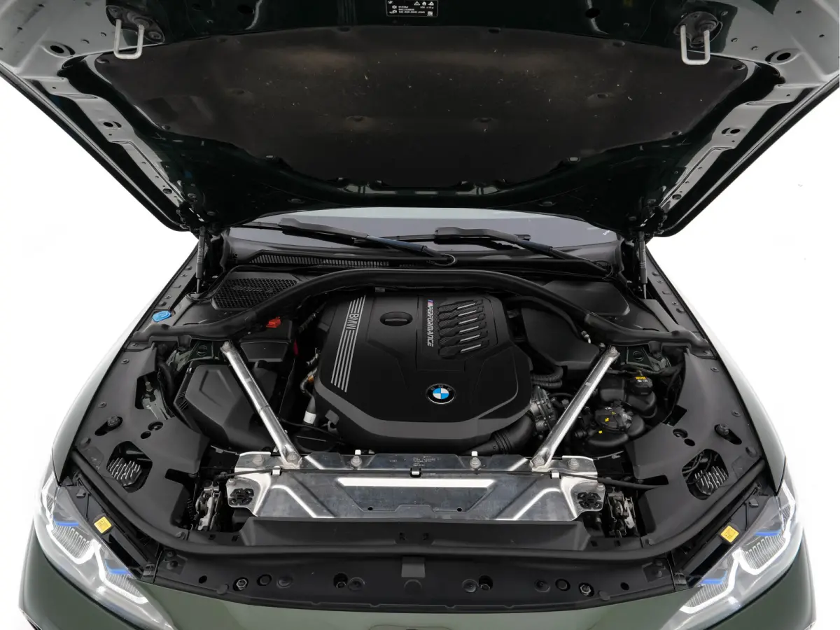 M440i xDrive High Executive (INCL-BTW) *LEATHER | LASER-LED | MEMORY-PACK | DIGI-COCKPIT | KEYLESS | HIFI-SOUND | SHIFTPADDLES | CAMERA | DAB | NAVI-FULLMAP | AMBIENTLIGHT | HEAD-UP | TOWBAR