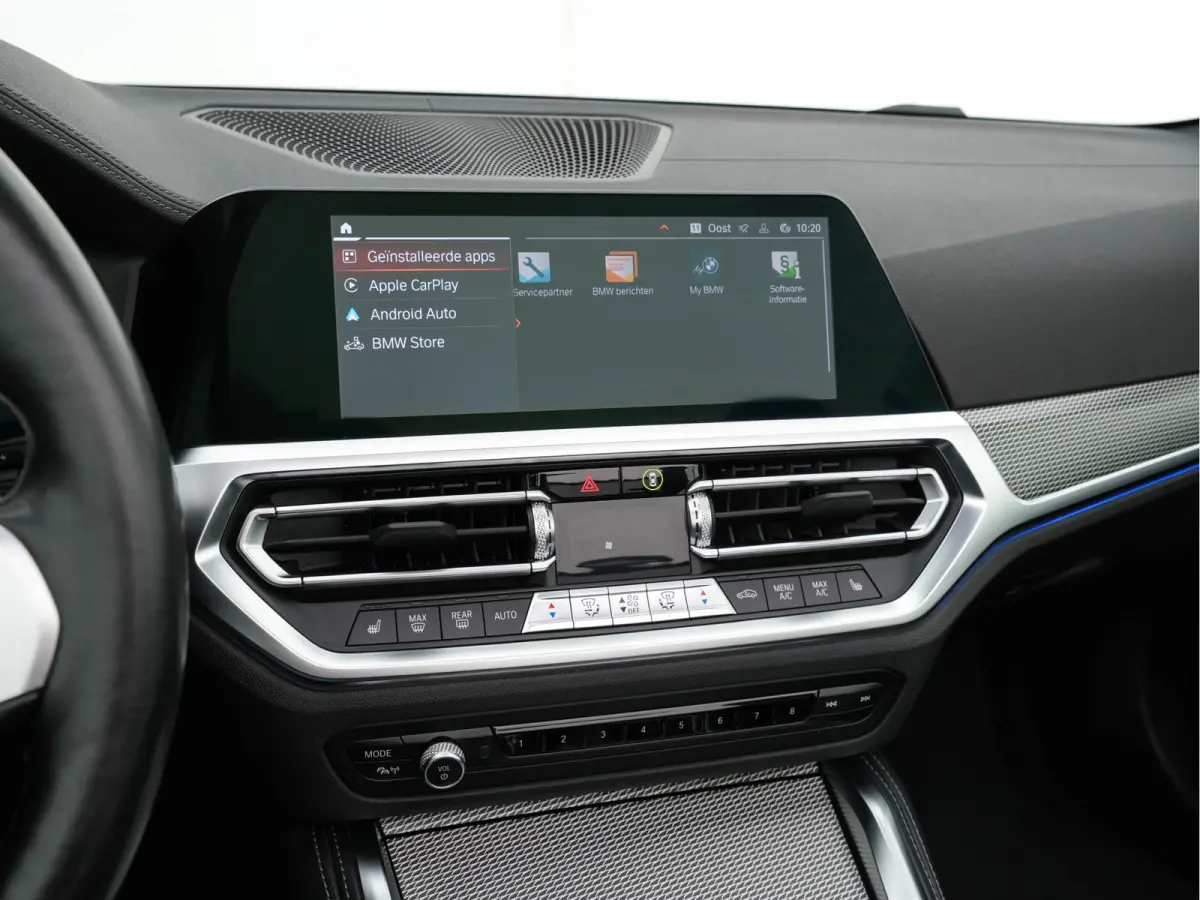M440i xDrive High Executive (INCL-BTW) *LEATHER | LASER-LED | MEMORY-PACK | DIGI-COCKPIT | KEYLESS | HIFI-SOUND | SHIFTPADDLES | CAMERA | DAB | NAVI-FULLMAP | AMBIENTLIGHT | HEAD-UP | TOWBAR