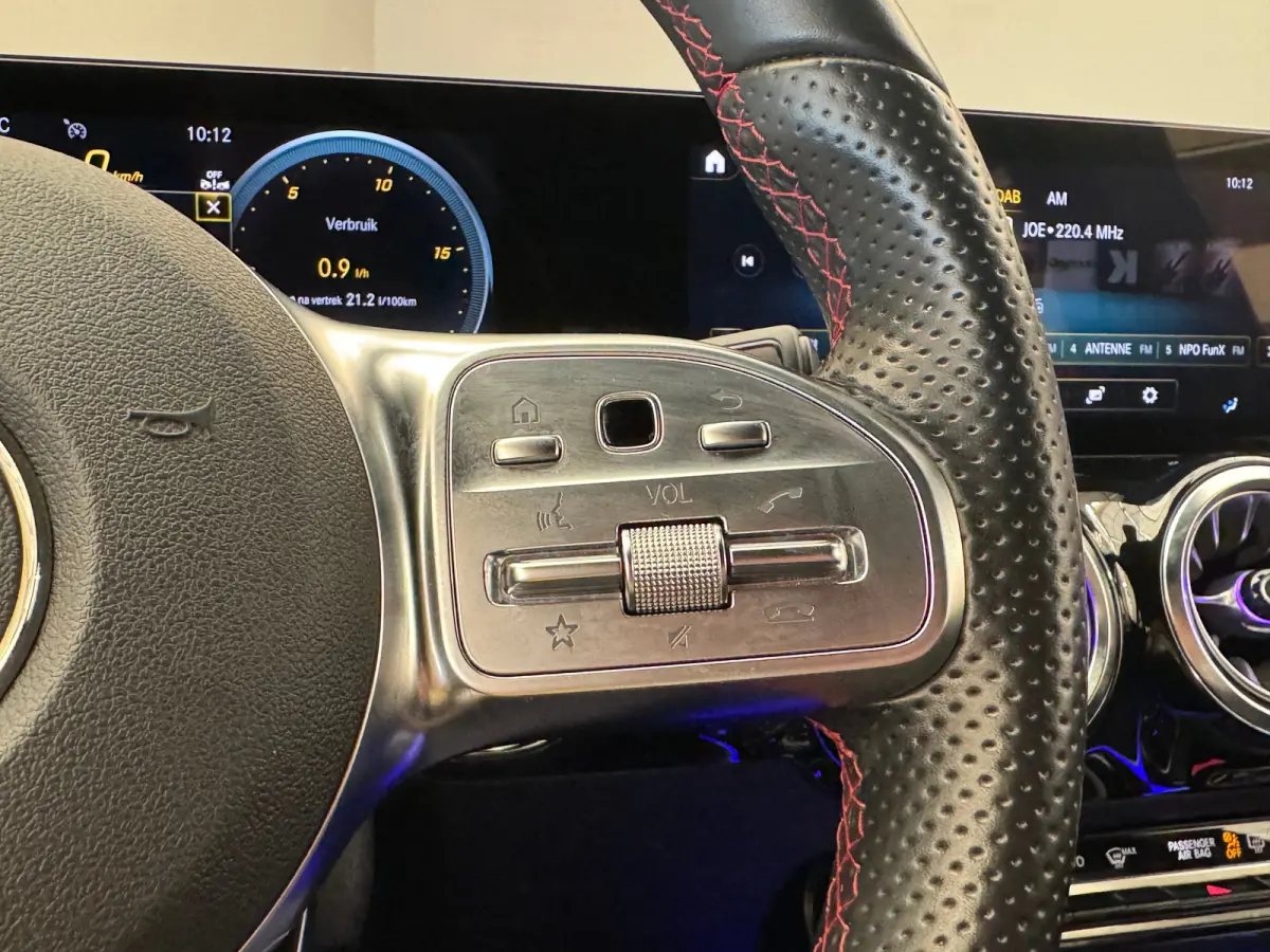 200 AMG Line 200! | AMG Pakket | Camera | Widescreen | Sensoren Voor & Achter | | AMG-styling | Bluetooth telefoonvoorbereiding | Cruise control