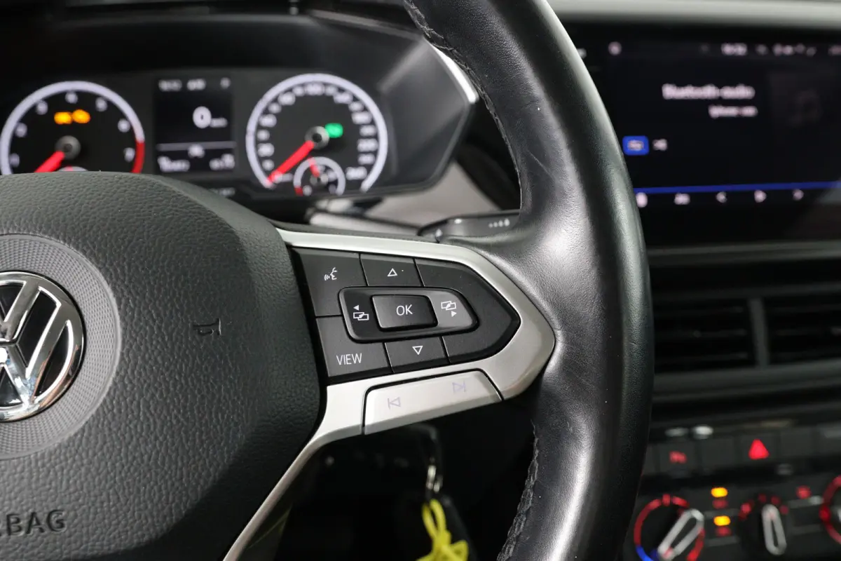 1.0 TSI Life | Automaat! | Navigatie | Cruise Adaptive  | Airco | Parkeersensoren V+A | DAB | BLIS | Lichtmetalen Velgen