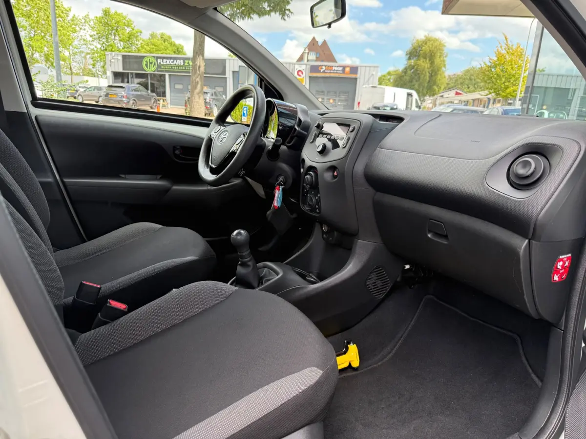 1.0 VVT-i x-fun - Airco - Media - Org.NL