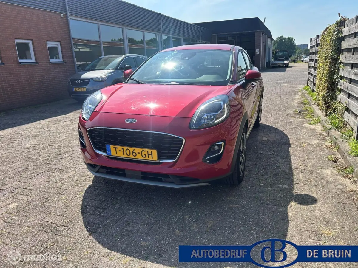 1.0 EcoBoost Titanium