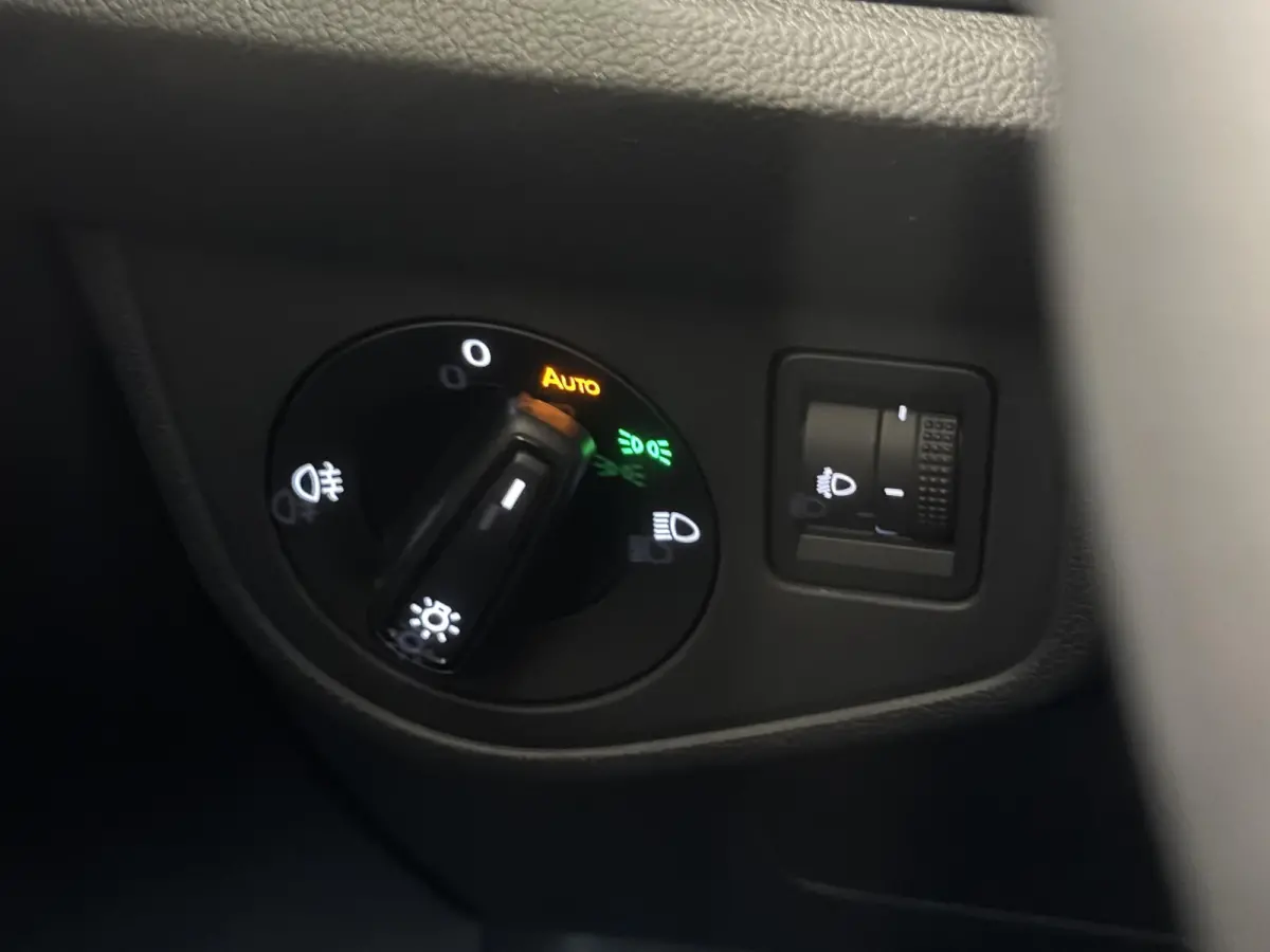 1.0 TSI Life Edition | Automaat | Camera | Cruise | Carplay | LED | PDC ( Vestiging - Nieuwegein )