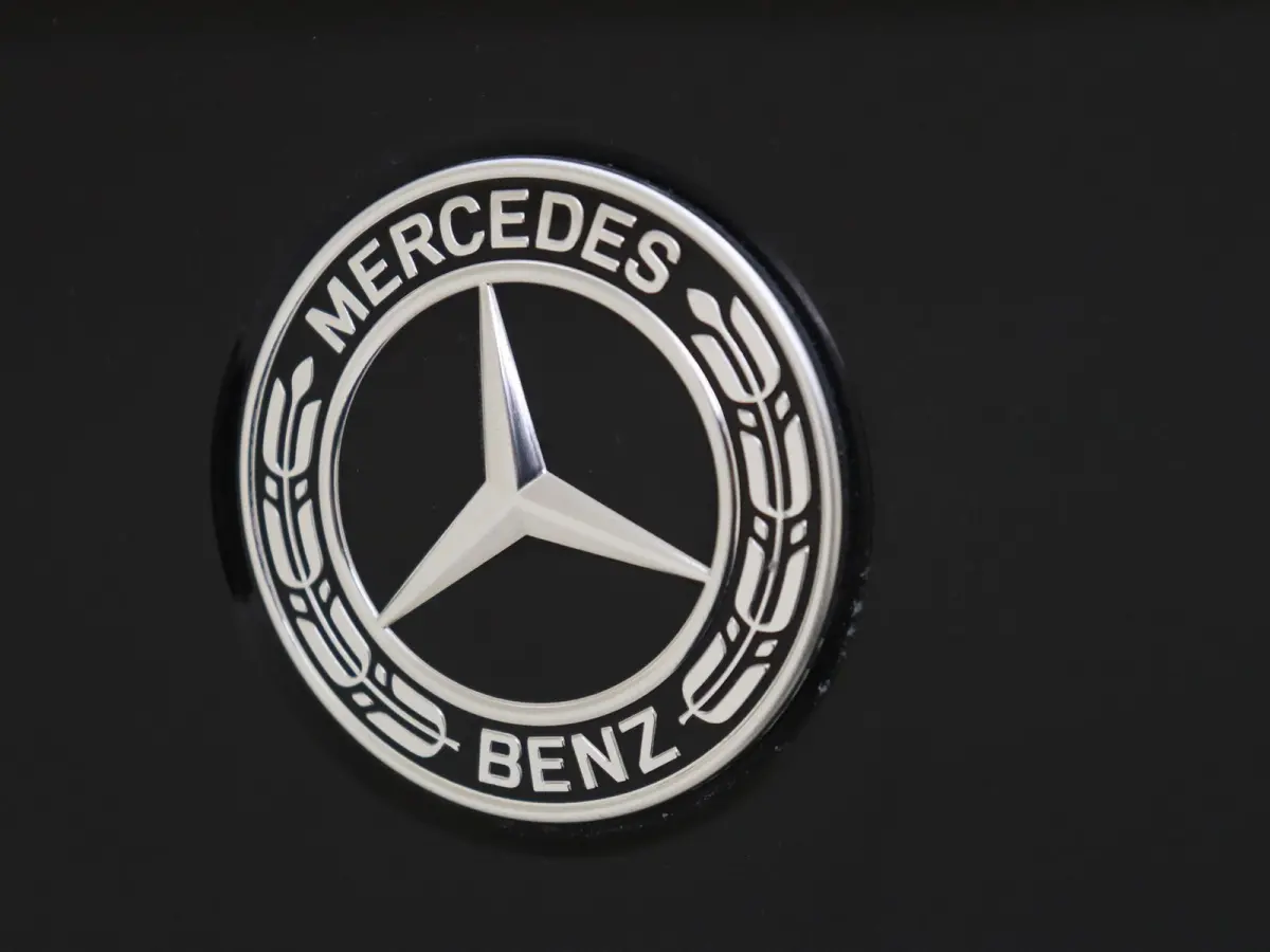250+ Business Solution AMG 85.5 kWh / AMG Line Plus/ 19 inch/ Night/ Rode gordels