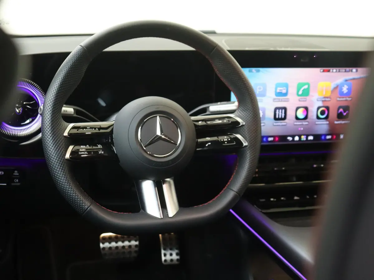 250+ Business Solution AMG 85.5 kWh / AMG Line Plus/ 19 inch/ Night/ Rode gordels