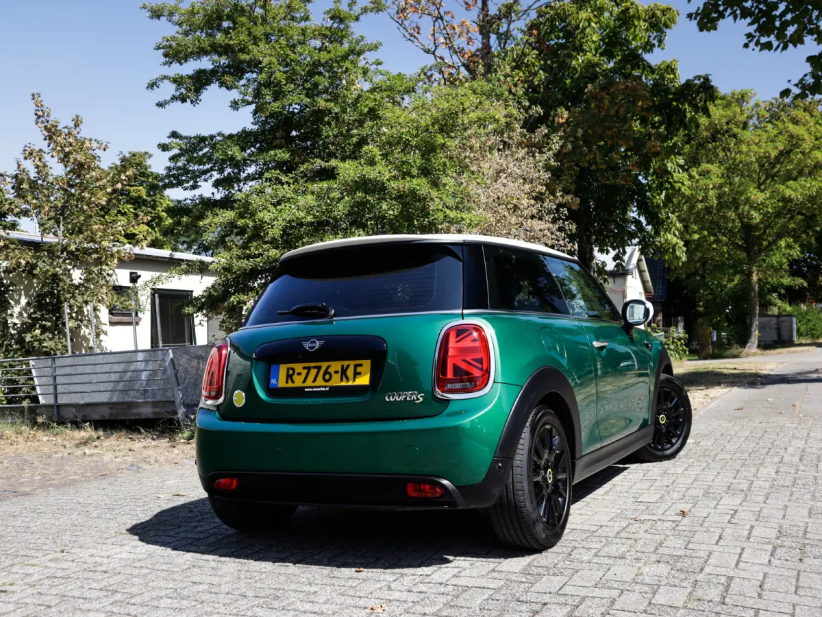 MINI Yours 33 kWh 1e-Eig. & Keurig-Onderh. BOVAG-Garantie. NL-Auto.