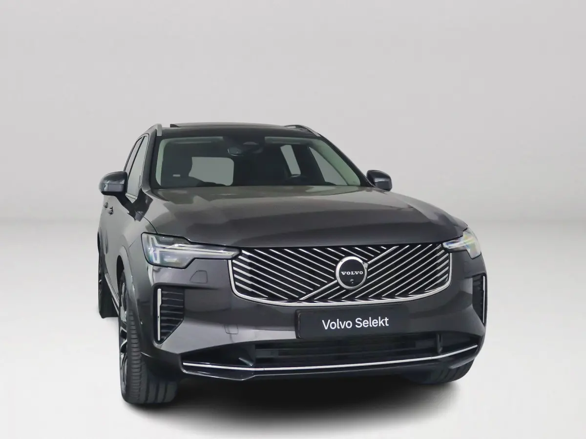 T8 Plug-in hybrid AWD Ultra Bright | Panoramadak | 360° camera | Bowers & Wilkins | Luchtvering | Stoelventilatie | Head-up Display | Trekhaak