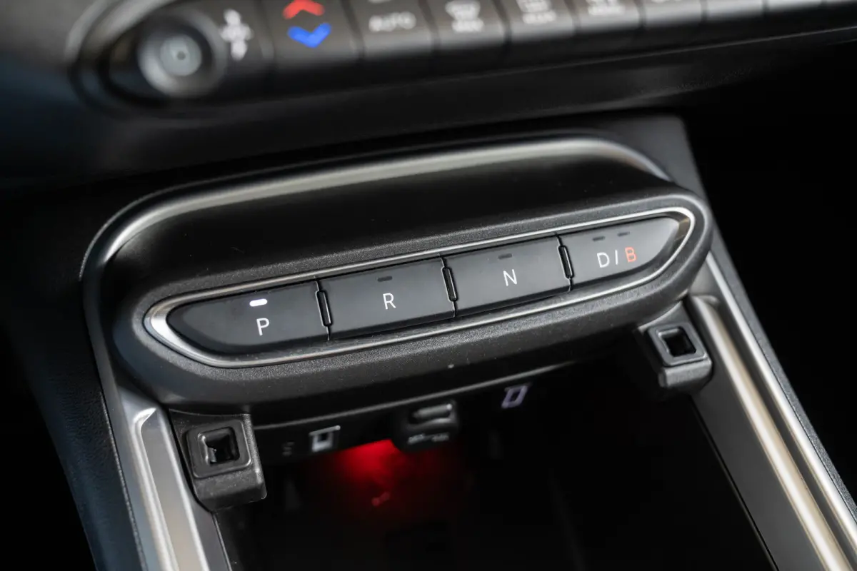 Summit 54 kWh | SOH 97% | Camera | Apple Carplay & Android Auto | Climate Controle | Keyless | Parkeersensoren |