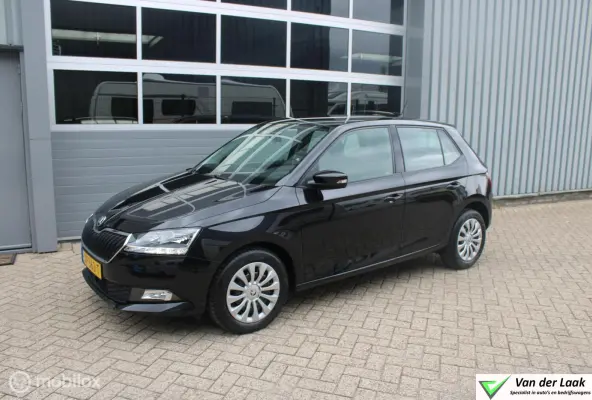 1.0 TSI Ambition 1e Eigenaar NL Auto | Airco | Cruise | Navigatie | Parkeersensoren.