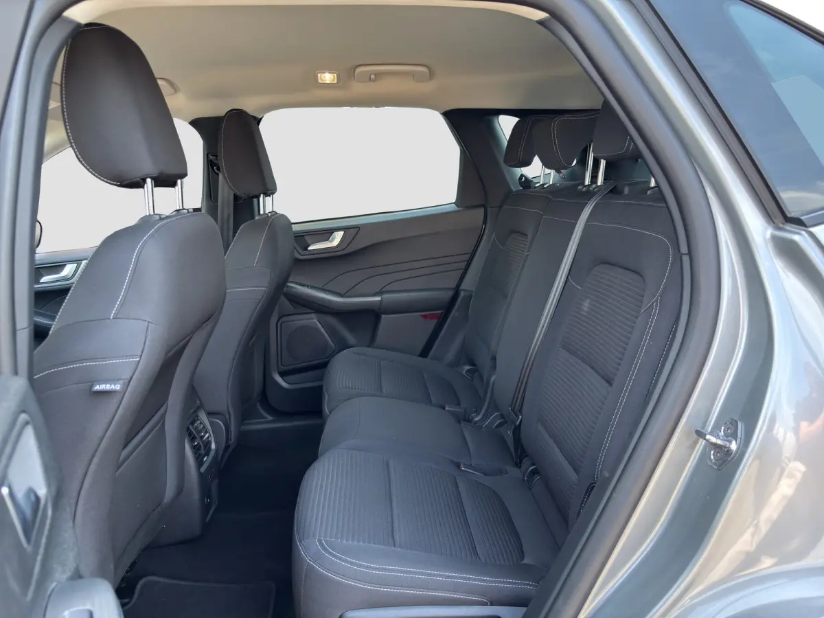 2.5 PHEV Titanium | Stoelverwarming | Cruise Control | Org. NL | Apple Carplay