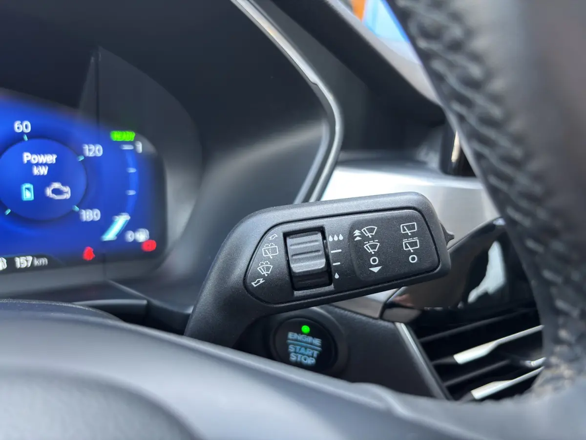 2.5 PHEV Titanium | Stoelverwarming | Cruise Control | Org. NL | Apple Carplay