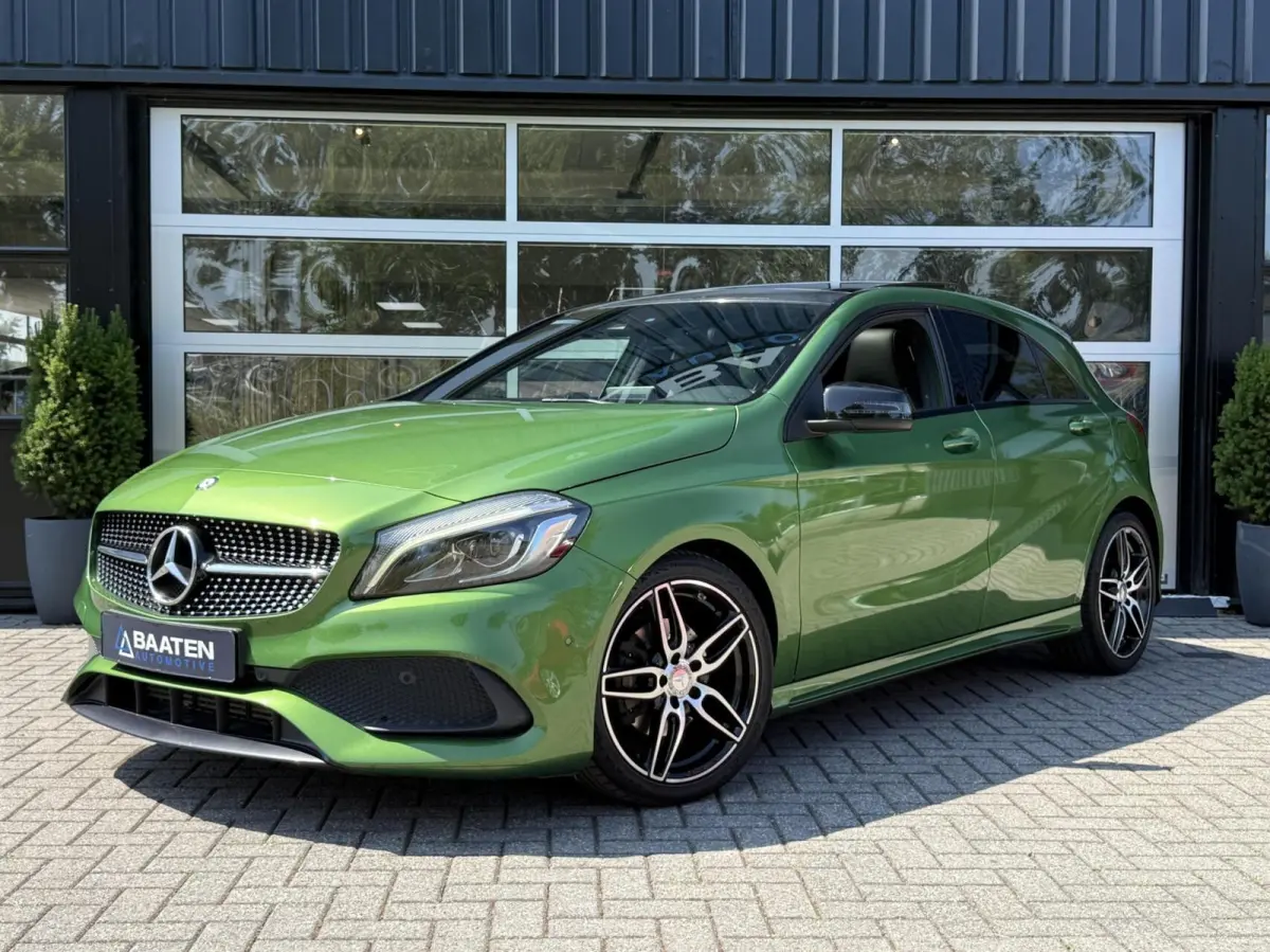 180 AMG Line *Elbaitgreen* 1e eig |Pano|Camera|Dodehoek|Trekhaak