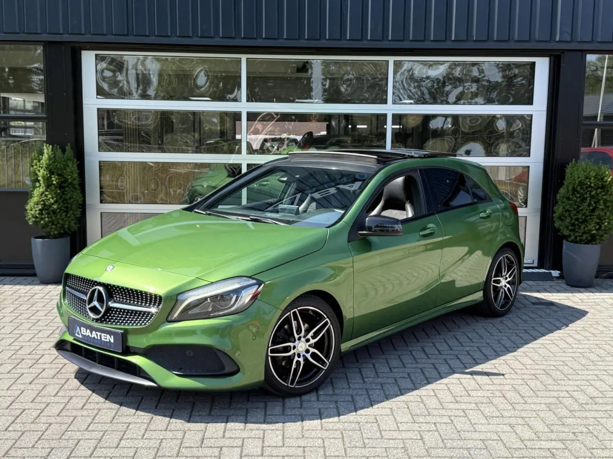 180 AMG Line *Elbaitgreen* 1e eig |Pano|Camera|Dodehoek|Trekhaak