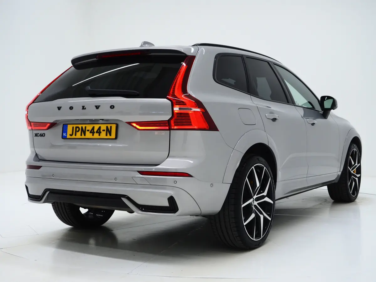 T8 Polestar Engineered 455PK AWD Full options | B&W | 22" | Gelam. glas | Trekhaak | 360°