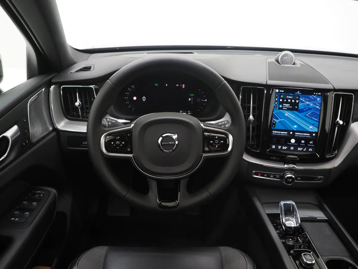 T8 Polestar Engineered 455PK AWD Full options | B&W | 22" | Gelam. glas | Trekhaak | 360°