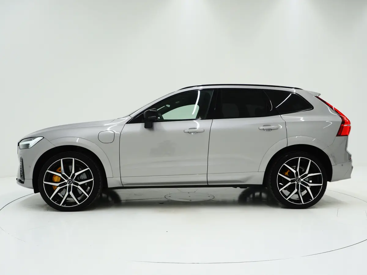 T8 Polestar Engineered 455PK AWD Full options | B&W | 22" | Gelam. glas | Trekhaak | 360°