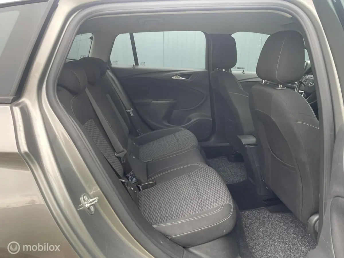 1.0 Online Edition Airco Trekhaak Cruise