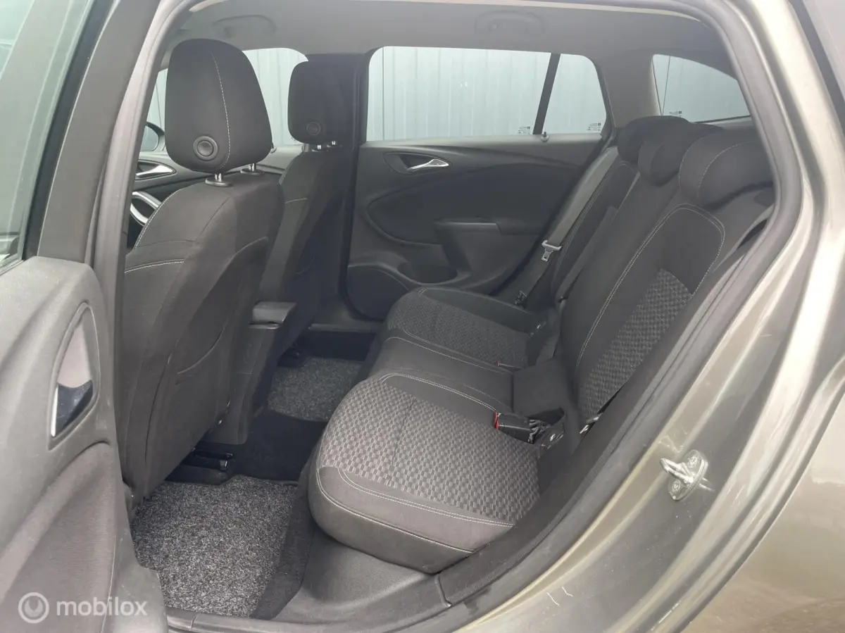 1.0 Online Edition Airco Trekhaak Cruise