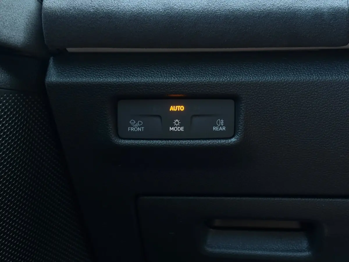 R-Line Edition | 'App-Connect' draadloze smartphone integratie | Automatische afstandsregeling (Adaptive Cruise Control) | Black Style Pakket