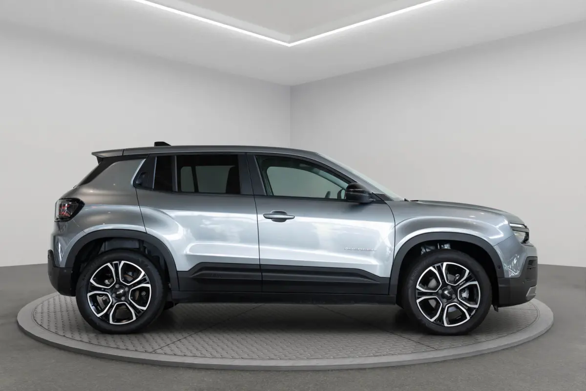 Summit 54 kWh | SOH 96% | Camera | Climate Controle | Apple Carplay & Android Auto | Keyless | Parkeersensoren |