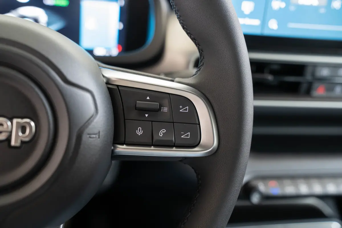 54 kWh | SOH 99% | Tot 8 Jaar Garantie | Warmtepomp | Stoelverwarming | Navigatie | Camera | Apple Carplay & Android Auto | Keyless | Parkeersensoren |